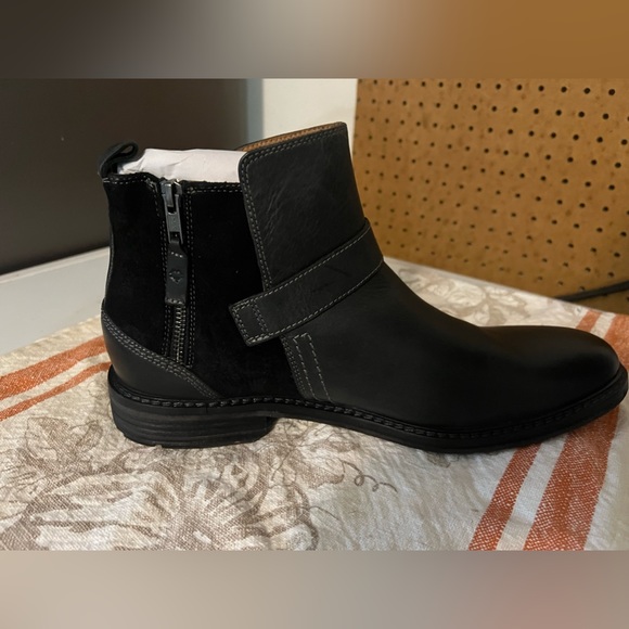 NIB Lucky Brand Men’s Black Leather Boots size 11.5